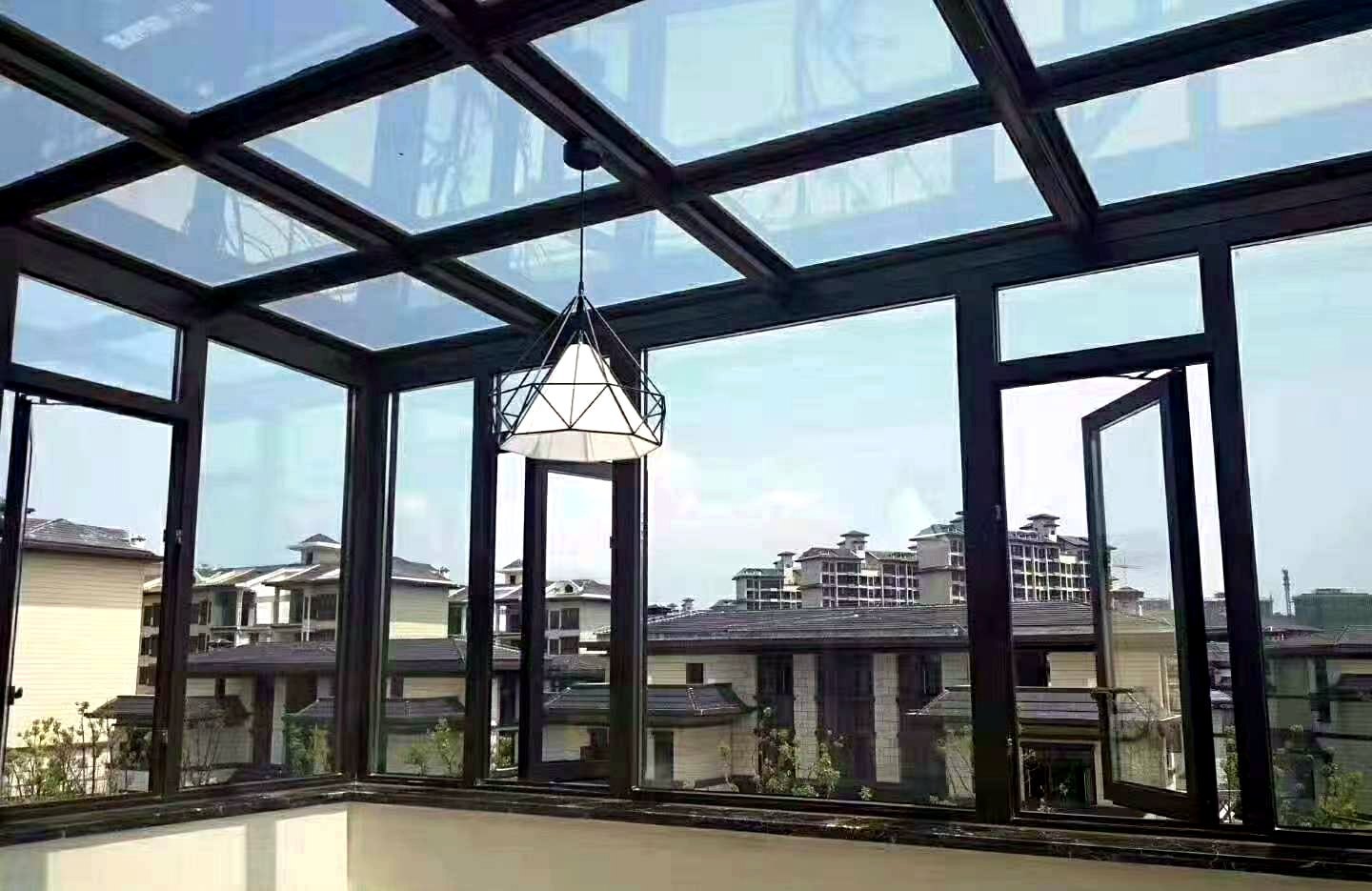Glass Sunroom Applications project image